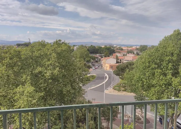 Residence D\'Anjou - Grand Studio Avec Balcon Et Parking Privatif